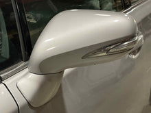 Load image into Gallery viewer, Side View Door Mirror LEXUS HS250H 2011 - NW583173