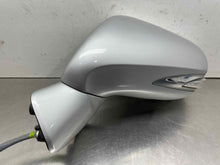 Load image into Gallery viewer, Side View Door Mirror LEXUS HS250H 2011 - NW583173
