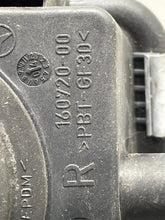 Load image into Gallery viewer, FOG LAMP LIGHT C230 C240 C280 C320 C350 03-09 Bumper Mounted Right - NW696476