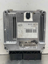 Load image into Gallery viewer, ECU ECM COMPUTER Audi A4 A5 2010 10 - NW582601