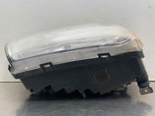 Load image into Gallery viewer, Headlight Lamp Assembly Lincoln Aviator 2004 - NW700913
