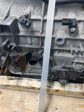 Load image into Gallery viewer, TRANSMISSION Lincoln Aviator 2004 04 2005 05 2WD - NW701462
