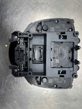 Load image into Gallery viewer, Radio MERCEDES C-CLASS 2022 - NW700958