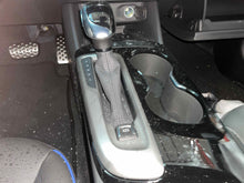 Load image into Gallery viewer, Floor Shifter 2024 - NW583844