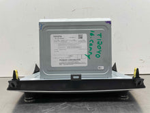 Load image into Gallery viewer, Radio Toyota Camry 2016 - NW584886
