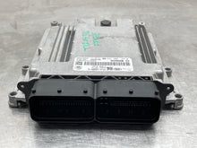 Load image into Gallery viewer, ECU ECM COMPUTER Vanden Pl XF XFR XJ XJL 13 14 15 16 17 - NW585177