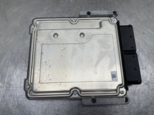 Load image into Gallery viewer, ECU ECM COMPUTER Vanden Pl XF XFR XJ XJL 13 14 15 16 17 - NW585177