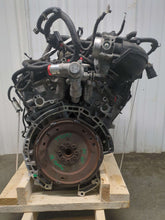 Load image into Gallery viewer, Engine Motor LINCOLN CONTINENTAL 2018 - NW585410