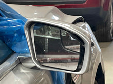 Load image into Gallery viewer, Side View Door Mirror LINCOLN CONTINENTAL 2018 - NW585404