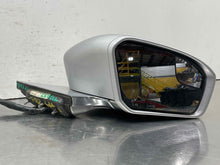 Load image into Gallery viewer, Side View Door Mirror LINCOLN CONTINENTAL 2018 - NW585404