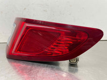 Load image into Gallery viewer, Tail Lamp Light LINCOLN CONTINENTAL 2018 - NW585137