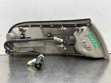 Load image into Gallery viewer, PARKLAMP Grand Marquis 2003 03 2004 04 2005 05 Left - NW586244