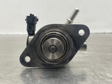 Load image into Gallery viewer, Fuel Pump 2016 - NW586559