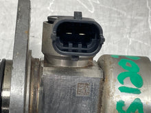 Load image into Gallery viewer, Fuel Pump 2016 - NW586559