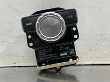 Load image into Gallery viewer, RADIO CLS550 CLS63 SLK250 SLK300 SLK350 SLK55 12 13 14 15 - NW587337