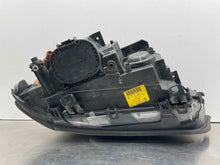 Load image into Gallery viewer, HEADLIGHT LAMP ASSEMBLY 325ci 325i 330ci 330i 330xi 04-06 Right - NW587313