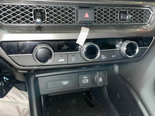 Load image into Gallery viewer, Temperature Controls Acura Integra 2024 - NW587982