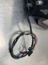 Load image into Gallery viewer, SIDE VIEW MIRROR BMW 645i 2004 04 2005 05 Right - NW588658