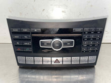 Load image into Gallery viewer, Radio MERCEDES E-CLASS 2014 - NW588739