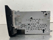 Load image into Gallery viewer, Radio MERCEDES E-CLASS 2014 - NW588739