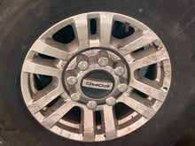 Load image into Gallery viewer, WHEEL RIM F250SD Pickup F350SD Pickup 17-19 18x8 ALUM 18x8, 8 lug, 170mm - NW588751
