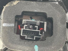 Load image into Gallery viewer, Tail Lamp Light VOLVO XC60 2019 - NW588947