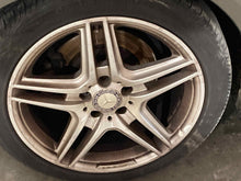 Load image into Gallery viewer, WHEEL RIM E300 E350 E400 E550 E63 11-13 18x8-1/2 - NW589258