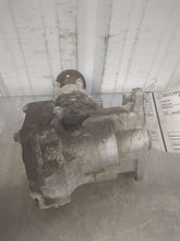 Load image into Gallery viewer, TRANSFER CASE 2015 15 2016 16 2017 17 2018 18 2019 19 - NW590111