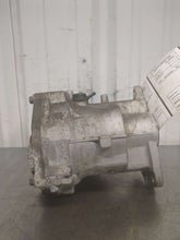 Load image into Gallery viewer, TRANSFER CASE 2015 15 2016 16 2017 17 2018 18 2019 19 - NW590111