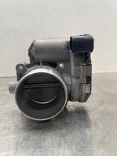Load image into Gallery viewer, Throttle Body AUDI Q7 2018 - NW589770