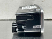 Load image into Gallery viewer, Temperature Controls AUDI Q7 2018 - NW589895