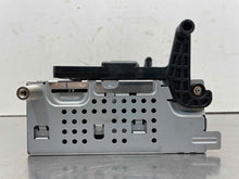 Load image into Gallery viewer, Radio MERCEDES C-CLASS 2019 - NW590321