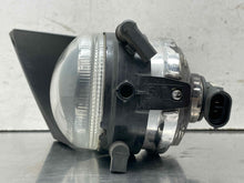 Load image into Gallery viewer, FOG LIGHT BMW 525i 528i 540i 530i 1998 98 - 03 Left - NW592406