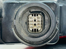 Load image into Gallery viewer, Tail Lamp Light CORSAIR 2020 - NW592560