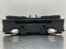 Load image into Gallery viewer, Speedometer Cluster Nissan Versa 2015 - NW592666