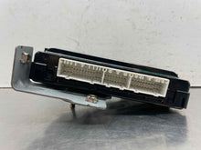 Load image into Gallery viewer, Computer Hyundai Genesis 2013 - NW593543