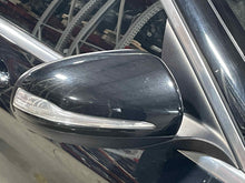 Load image into Gallery viewer, SIDE VIEW DOOR MIRROR C250 C300 C350 C63 2015 15 2016 16 Right - NW594010