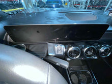 Load image into Gallery viewer, Speedometer Cluster 2020 - NW594605