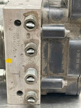 Load image into Gallery viewer, ABS Pump 124 SPIDER 2017 - NW594987