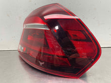 Load image into Gallery viewer, OUTER TAIL LIGHT LAMP Volkswagen Passat 16 17 18 19 Right - NW595539