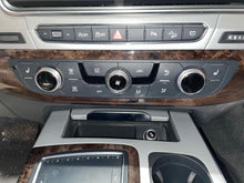 Load image into Gallery viewer, FRONT TEMPERATURE CONTROLS Audi Q7 2017 17 2018 18 2019 19 - NW596607