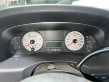 Load image into Gallery viewer, Speedometer Cluster FORD F350SD PICKUP 2005 - NW599852