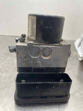 Load image into Gallery viewer, ABS PUMP C230 C300 C350 C250 2009 09 2010 10 - NW600009