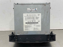 Load image into Gallery viewer, RADIO Mercedes-Benz C250 C300 C350 C63 2010 10 - NW600076