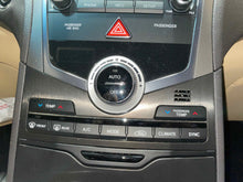 Load image into Gallery viewer, TEMPERATURE CONTROLS Hyundai Azera 2015 15 2016 16 2017 17 - NW601322