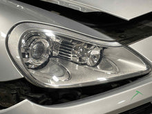 Load image into Gallery viewer, HEADLIGHT LAMP ASSEMBLY Cayenne 2008 08 2009 09 2010 10 Right - NW601022