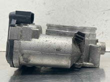 Load image into Gallery viewer, THROTTLE BODY Cayman Panamera Cayenne 2007 07 08 09 10 11 12 13 14 - NW601525