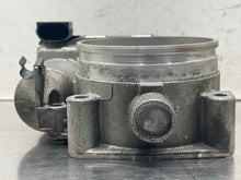 Load image into Gallery viewer, THROTTLE BODY Cayman Panamera Cayenne 2007 07 08 09 10 11 12 13 14 - NW601525