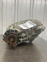Load image into Gallery viewer, TRANSFER CASE Porsche Cayenne 2008 08 2009 09 - NW601224