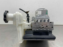 Load image into Gallery viewer, ABS Pump SILVERADO 1500 PICKUP 2019 - NW602170